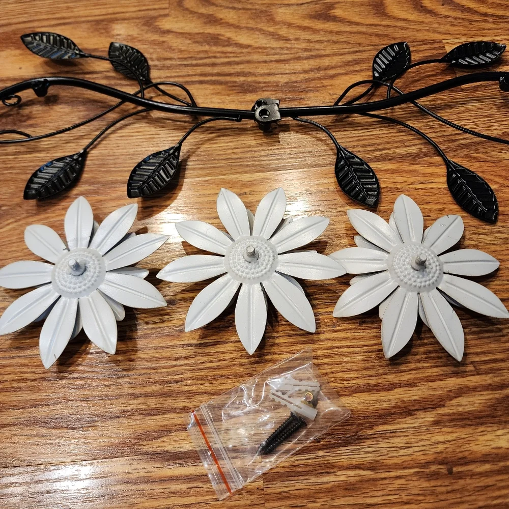 Enchanting Leaves & Flowers Metal Wall Decor